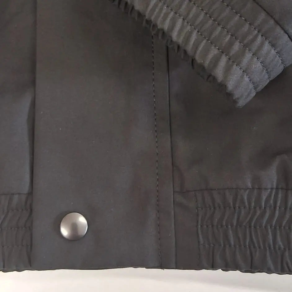 detail jacke FLY